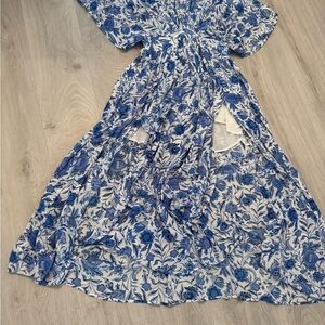Olivaceous Blue and White Floral Dress